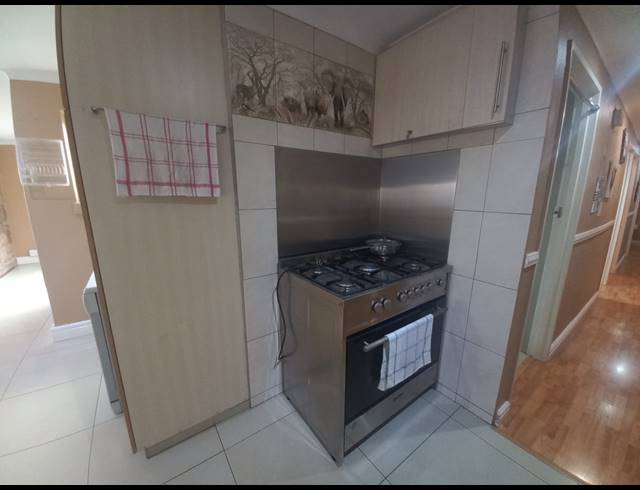 4 BEDROOM HOUSE FOR SALE IN PORTLANDS